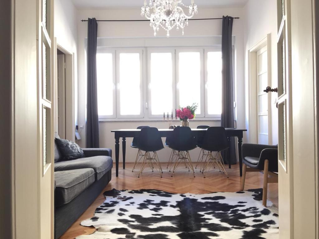 Luxury Old Town Apartment Пула Екстер'єр фото